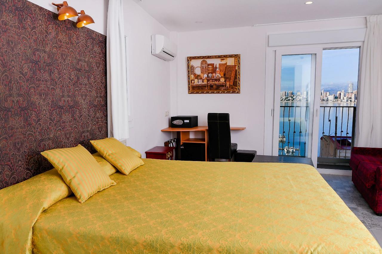 Hotel Clopy Rocamar Benidorm Zewnętrze zdjęcie